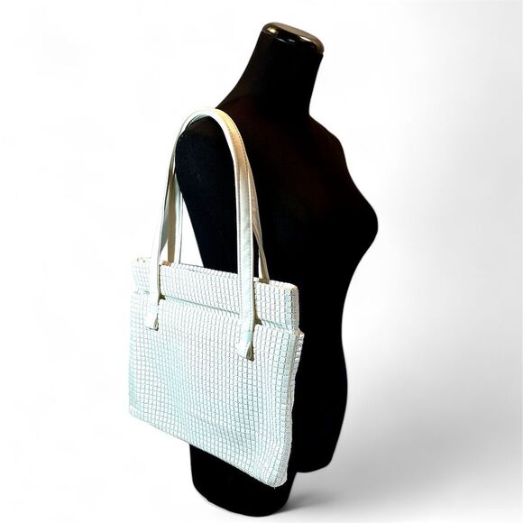 1960s Lumured Creamy White Tote Bag, Tile Mesh Zipper Closure double Handles - Picture 2 of 14
